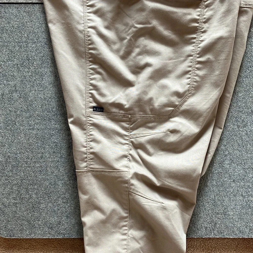 5.11 TACTICAL MEN’S APEX STRAIGHT FIT KHAKI COLOR - Picture 9 of 12